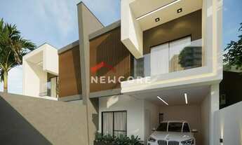 Imagem: Sobrado em Rua Palmeiras - Itacolomi - Balneário