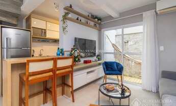 Imagem 5: Casa à venda bairro Tristeza, 156 m2 úteis, 3 pisos, 2 dormitórios, sendo um suíte, casa i