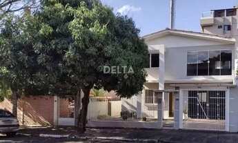 Imagem 3: Casa à venda com 3 quartos e 2 vagas de garagem no Bairro Rio Branco em Novo Hamburgo. REF