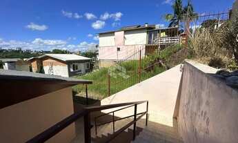 Imagem 3: Casa com três dormitórios no bairro Primeiro de Maio em Farroupilha