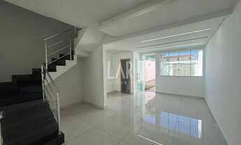 Imagem 2: Casa Geminada para aluguel, 3 quartos, 1 suíte, 2 vagas, Santa Amélia - Belo Horizonte/MG