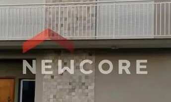 Imagem: Casa em Avenida Prefeito Francisco Ribeiro