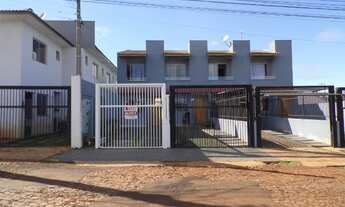 Imagem: Sobrado para locação na entrada do Bom