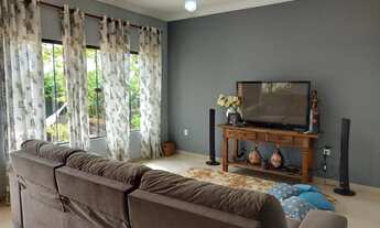 Imagem 2: Amparo Imóveis-Vende excelente imóvel 3 quartos sendo 1 Suíte em condomínio-Araruama