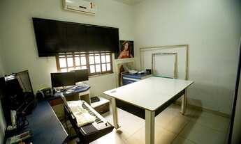 Imagem 3: Casa De Esquina para atividade Comercial em Ótima Localização - Flores