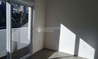 Imagem: PORTO ALEGRE - Apartamento Padrão - Auxiliadora
