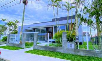 Imagem 4: Casa para venda possui 180 metros quadrados com 6 quartos em Atlantida - Xangri-Lá - RS