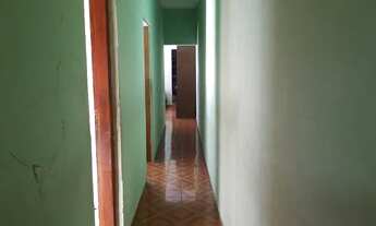 Imagem 3: Casa 5 cômodo + casa em cima 3 cômodo e área