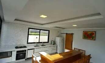 Imagem 2: Sobrado semimobiliado com 2 suítes para alugar, 220 m² por R$ 7.000/mês (pacote) - Condomí