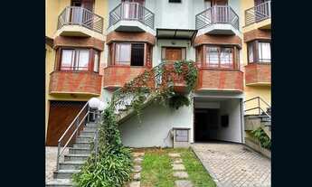 Imagem: Cond. Fechado de 261m² com 3 quartos em