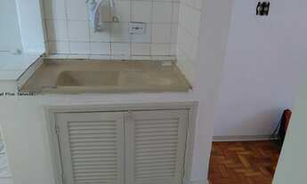 Imagem 2: Kitnet para Locação em São Paulo, Campos Elíseos, 1 dormitório, 1 banheiro