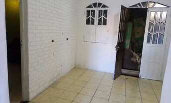 Imagem: )Casa para venda tem 120 metros quadrados