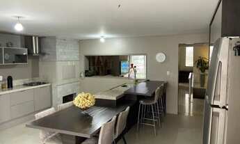 Imagem 6: Sobrado alto padrão