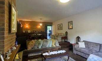 Imagem 3: Casa à venda por R$ 1.800.000,00 - Cascatinha - Curitiba/PR