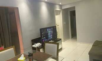 Imagem 3: Portal das Flores com 2/4, suíte e varanda.