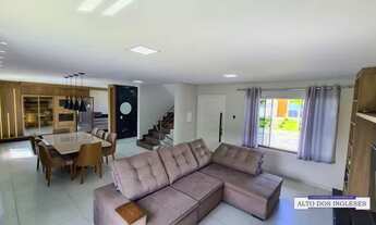 Imagem 2: Casa para venda tem 285 metros quadrados com 3 quartos