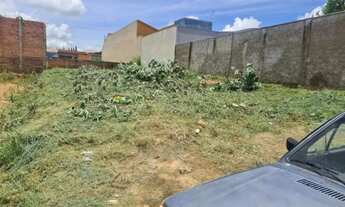 Imagem: Terreno 250 m² (10m² frente por 25m²