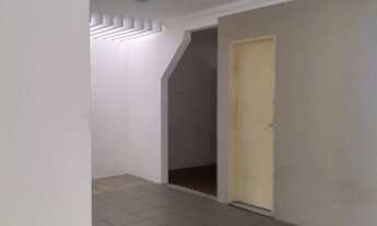 Imagem 3: Casa para aluguel tem 200 metros quadrados com 3 quartos em Cidade dos Funcionários - Fort