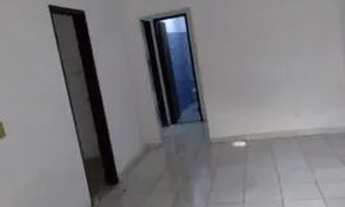 Imagem 2: Casa no centro de Lauro de Freitas