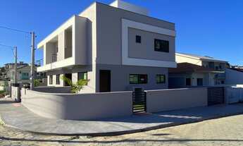 Imagem 2: Sobrado à venda em São José/SC