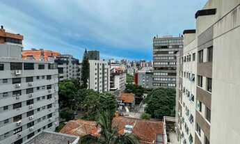 Imagem 4: Apartamento com 3 suítes no Petrópolis!