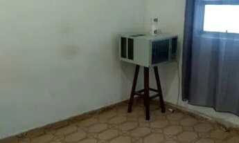 Imagem 3: Aluga-se casas em quintal de família