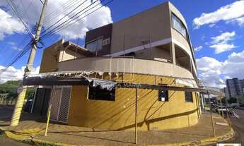 Imagem 2: Salão/Galpão (outros) , cozinha planejada