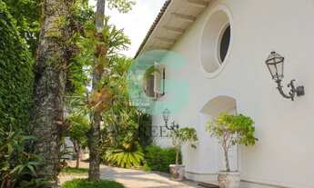 Imagem: Linda Casa Estilo Colonial Reformada e Modernizada