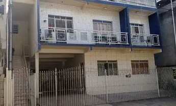 Imagem: Vendo Prédio com 3 moradias em Avenida