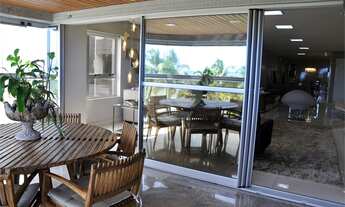 Imagem 2: Beira Mar de Pajuçara com 4 suítes