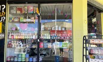 Imagem 2: PAPELARIA Galpão / depósito com 5 vagas na garagem