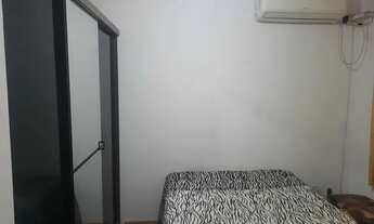 Imagem 2: Apto semi mobiliado