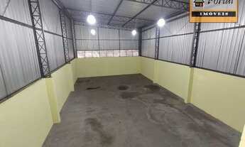 Imagem 4: Galpão industrial com ótima localização - Escritório adm - banheiros e vestiário