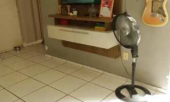 Imagem 2: Alugo apartamento com 2 Quartos