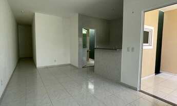 Imagem 4: Casa para venda com 75 metros quadrados com 2 quartos em aquiraz