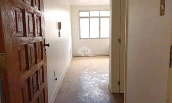 Imagem 7: Apartamento 2 Dormitórios no Bairro Medianeira - Ótima Oportunidade!