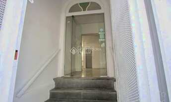 Imagem 4: Casa Comercial no Coração do Bairro Menino Deus - Oportunidade Imperdível!