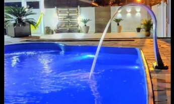 Imagem: Casa na praia com piscina