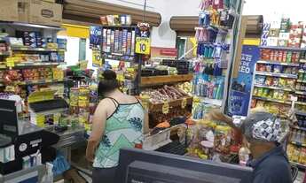 Imagem 3: Mercado em comunidade na Zona Leste de SP. Ref: 2850