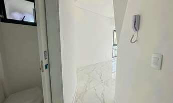 Imagem 2: Apartamento com 2 dormitórios à venda, 69 m² por R$ 850.000 - Centro - Balneário Piçarras