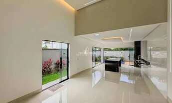 Imagem 3: Casa térrea Rosa de Leiria com 3 suítes independentes localizada no Condomínio horizontal