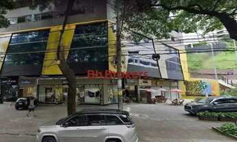 Imagem 2: LOJA DE RUA PARA LOCAÇÃO NA AVENIDA PRUDENTE DE MORAIS NO BAIRRO SANTO ANTONIO