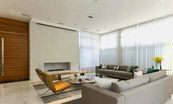 Imagem: Casa em Condomínio, 05 Quartos, 04 Vagas