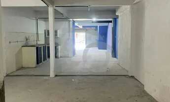 Imagem 5: Ponto Comercial com Apartamento no Bairro Luzia - 125m², 2 Quartos e 2 Banheiros