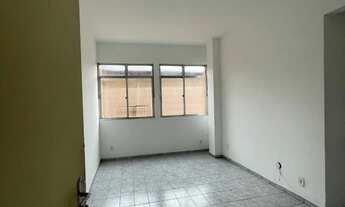 Imagem 6: Vendo em Cascadura APT 03 Quartos;Sala;Cozinha;02 Banheiros;2 Andar;Elevador;Cond. Fechado