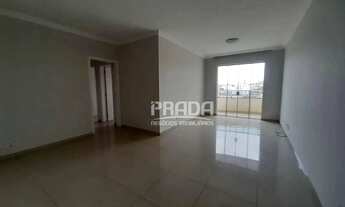 Imagem: Apartamento com 3 quartos para alugar, 130