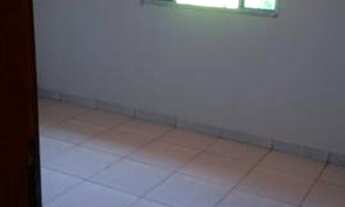 Imagem 6: Aluga-se casa de três quartos em Ibiraçu