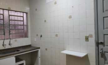 Imagem 6: Casa para venda com 300m2 em área nobre de Esquina