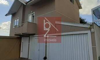 Imagem: Sobrado à venda em condomínio no bairro