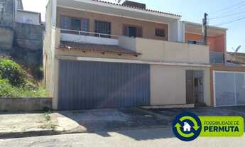 Imagem: 6165 - 231m² 4 vagas de garagem Casa Venda
